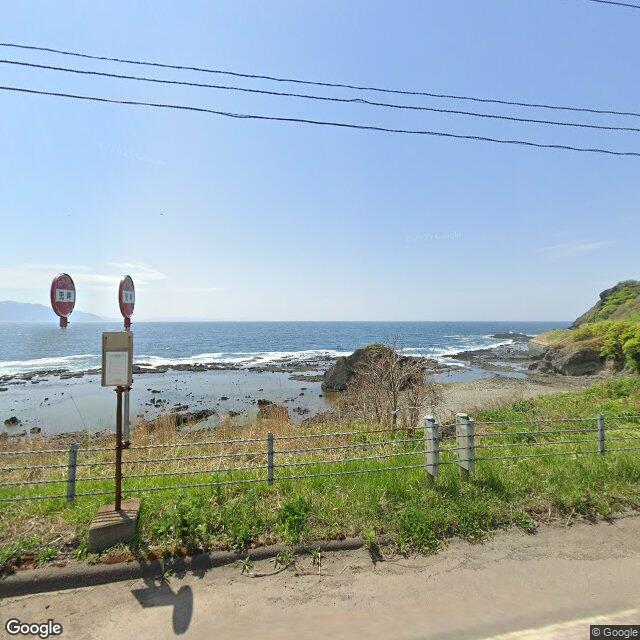 泊村兜岬（カブト岬）のトンネル付近, 北海道