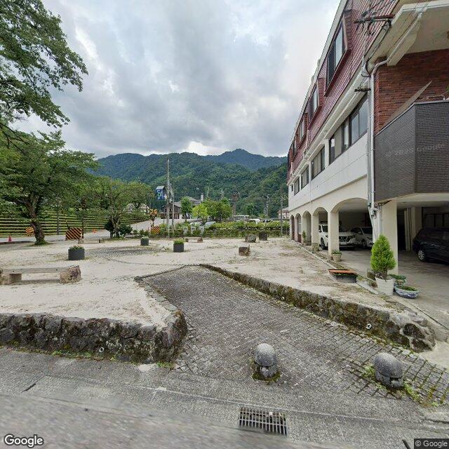 富山県立山町芦峅寺地内