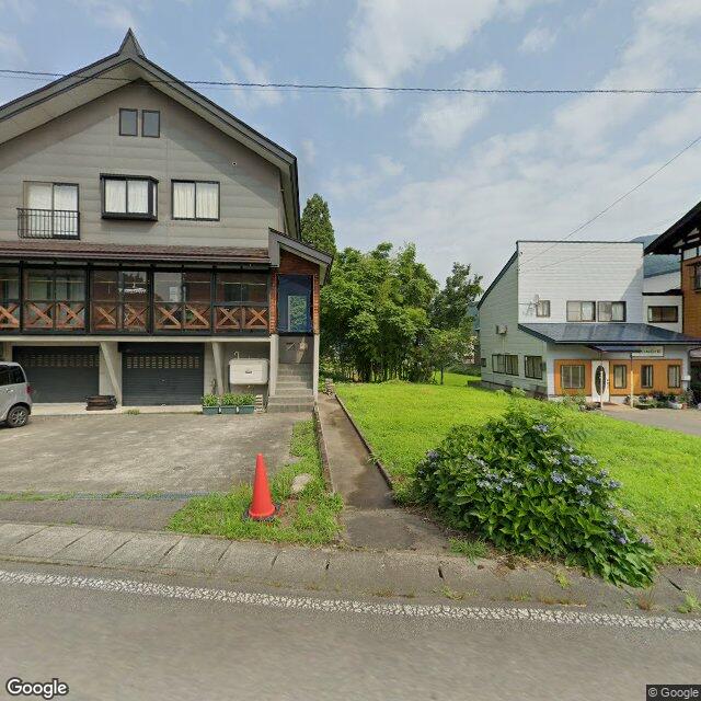 湯沢町小松, 新潟県