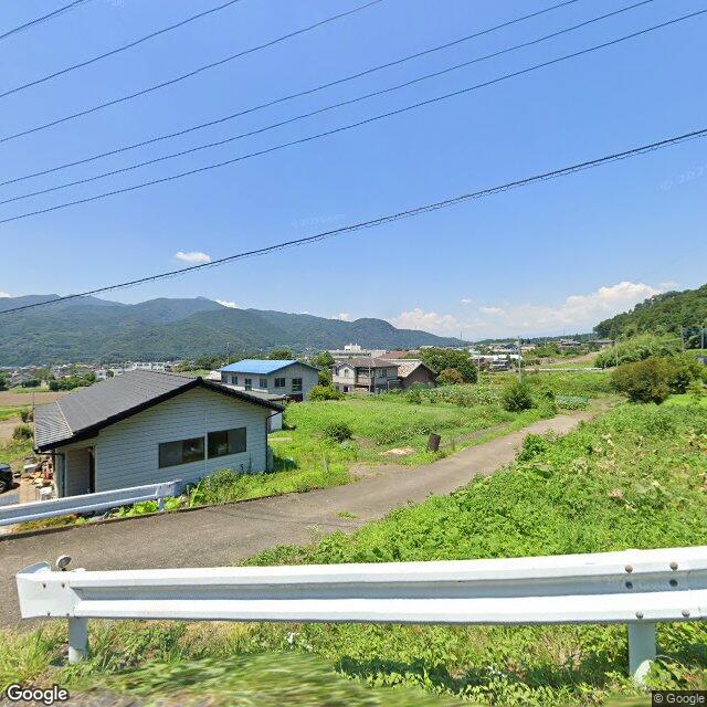 群馬県渋川市赤城町津久田地内　津久田交差点東300m付近