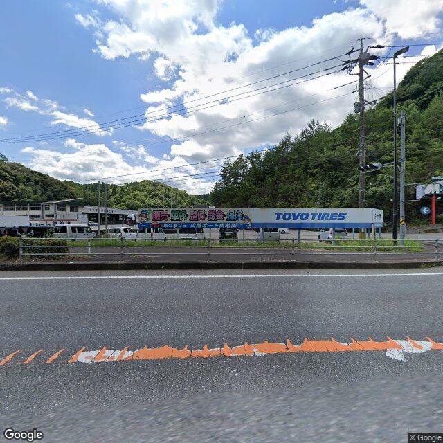島根県益田市安富町の国道９号と市道奥田上線の交差点