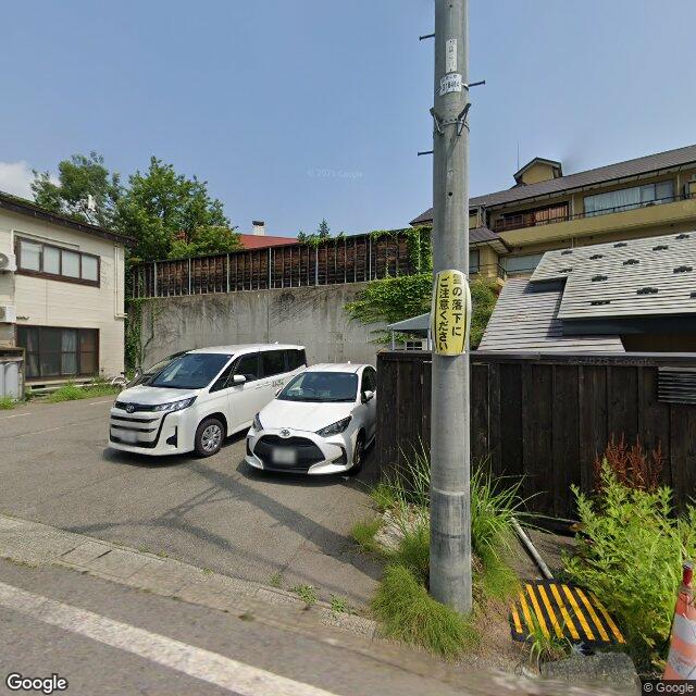 新潟県湯沢町小栗山地内
