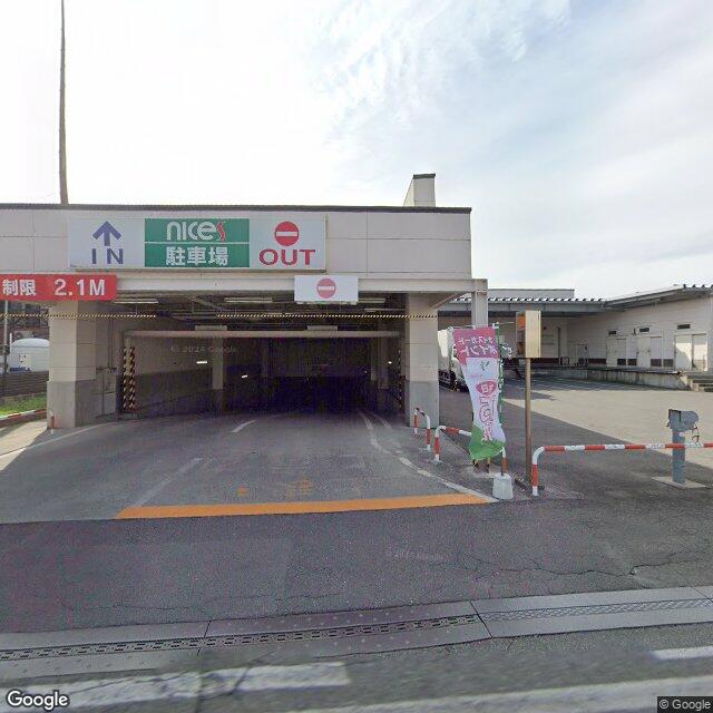 秋田市土崎港中央4丁目, 秋田県