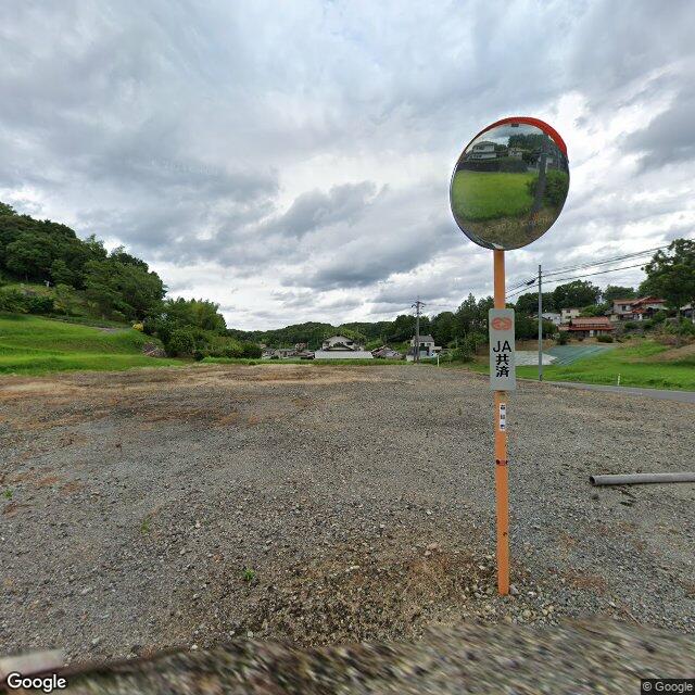 益田市遠田町の黒石上バス停, 島根県
