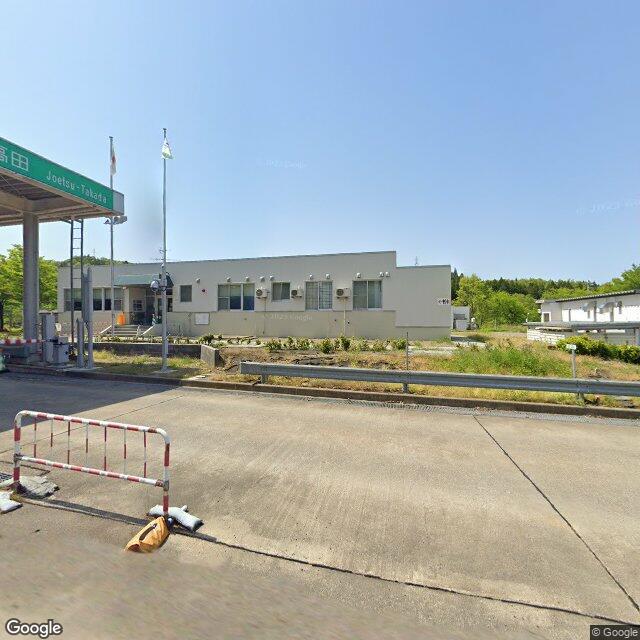 新潟県大字灰塚地内の上越高田インター料金所付近で、体長100センチメートルほどのクマ1頭を目撃。