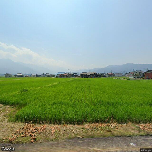 新潟県南魚沼市小屋沢