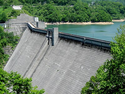 有峰ダム