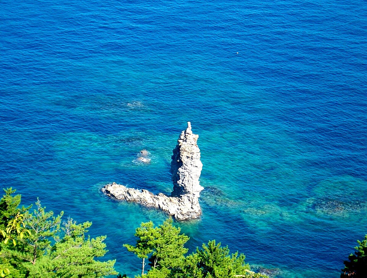ローソク島