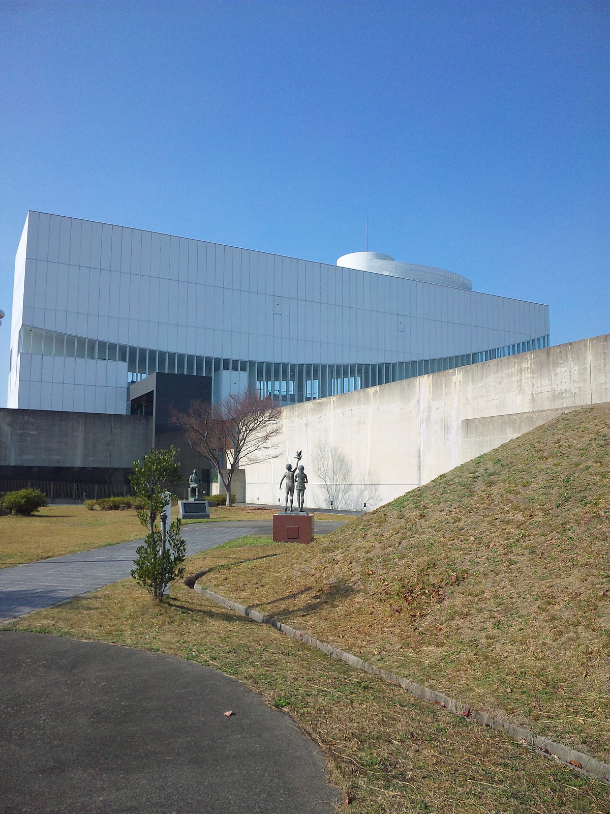浜田市世界こども美術館