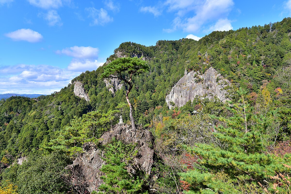 Hourai tera yama