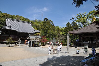 板野町