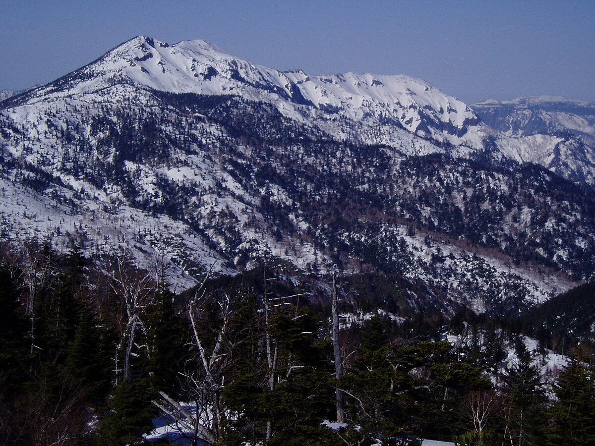 Iwasuge yama