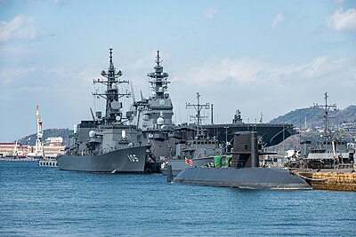 呉基地