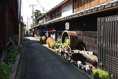 海南市