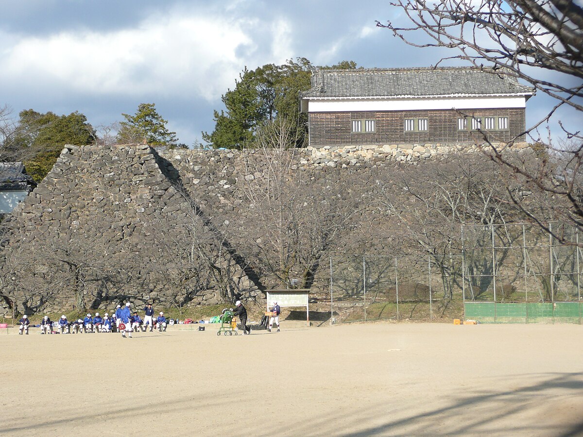 亀山市