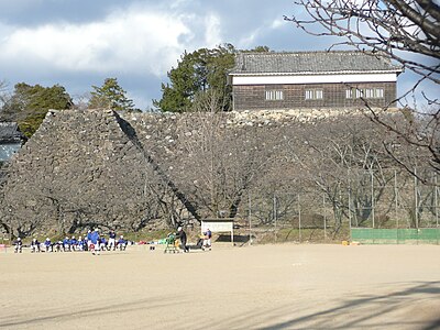 亀山市