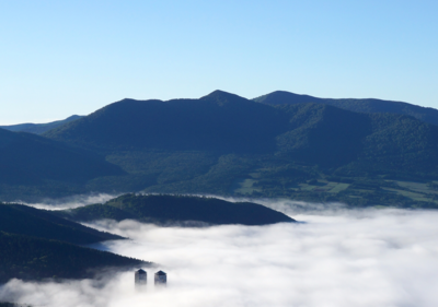 狩振岳