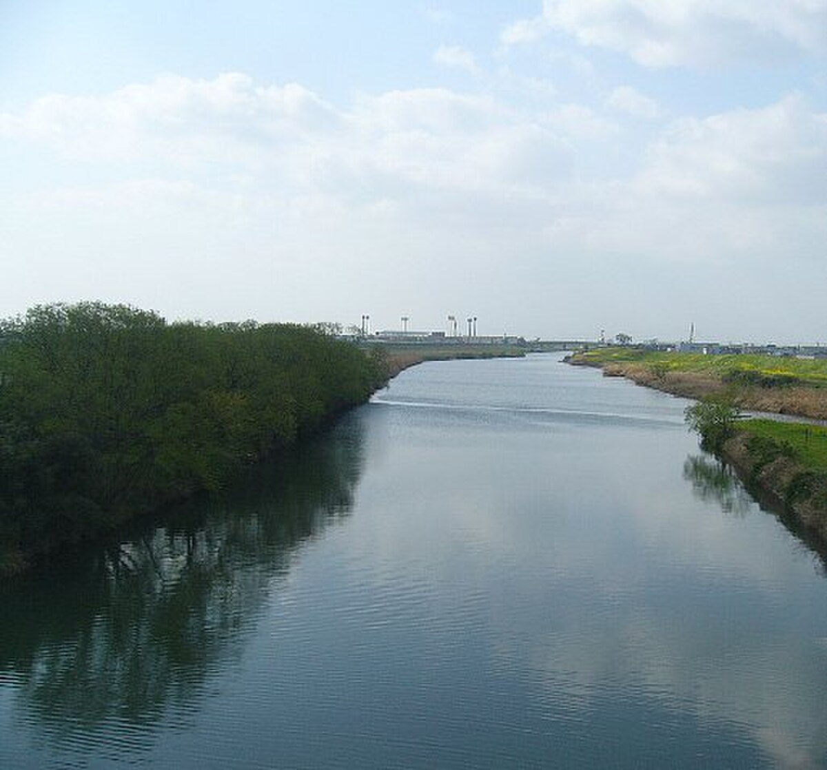 嘉瀨川