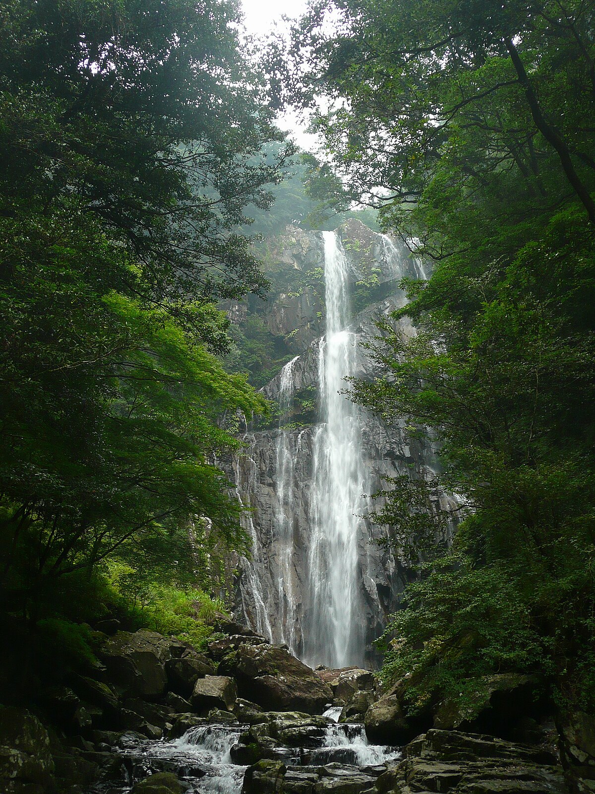 都農町