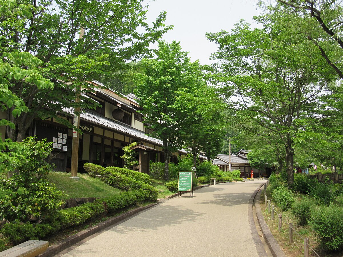 美濃加茂市