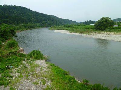 舟形町