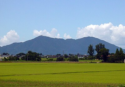 弥彦山