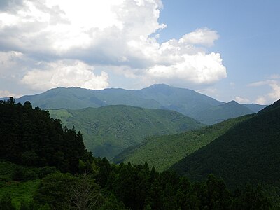 中津明神山