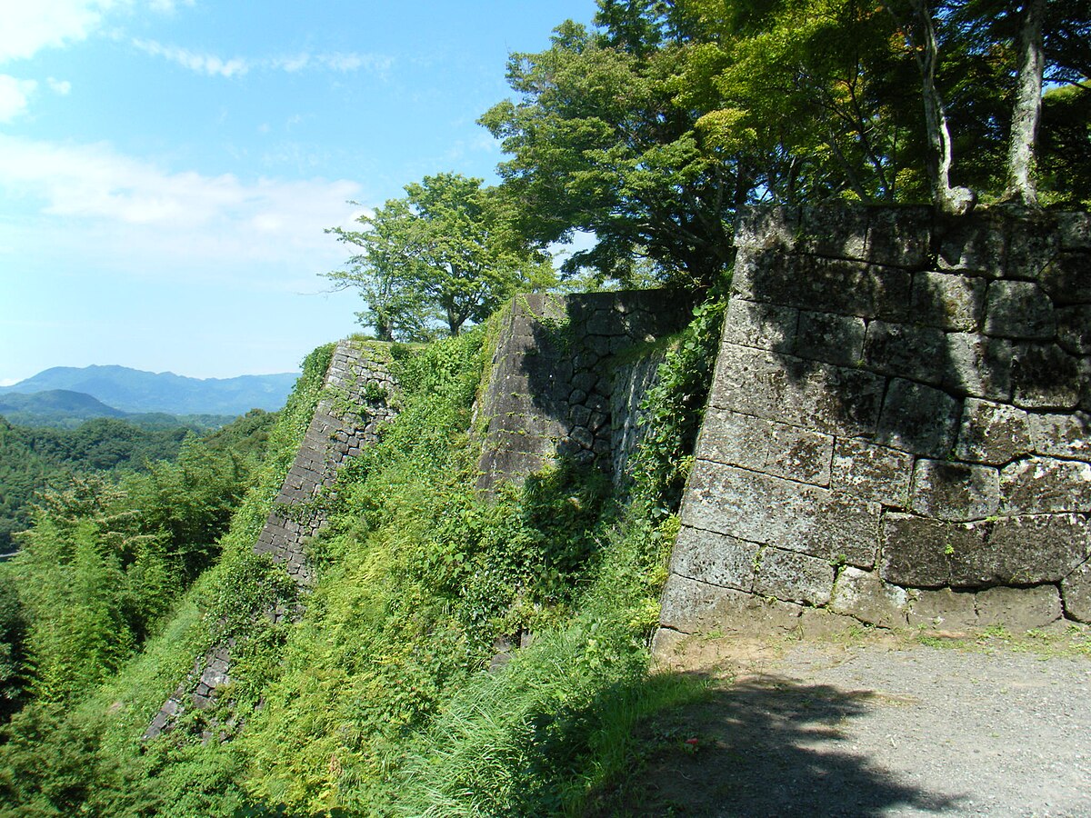 岡城