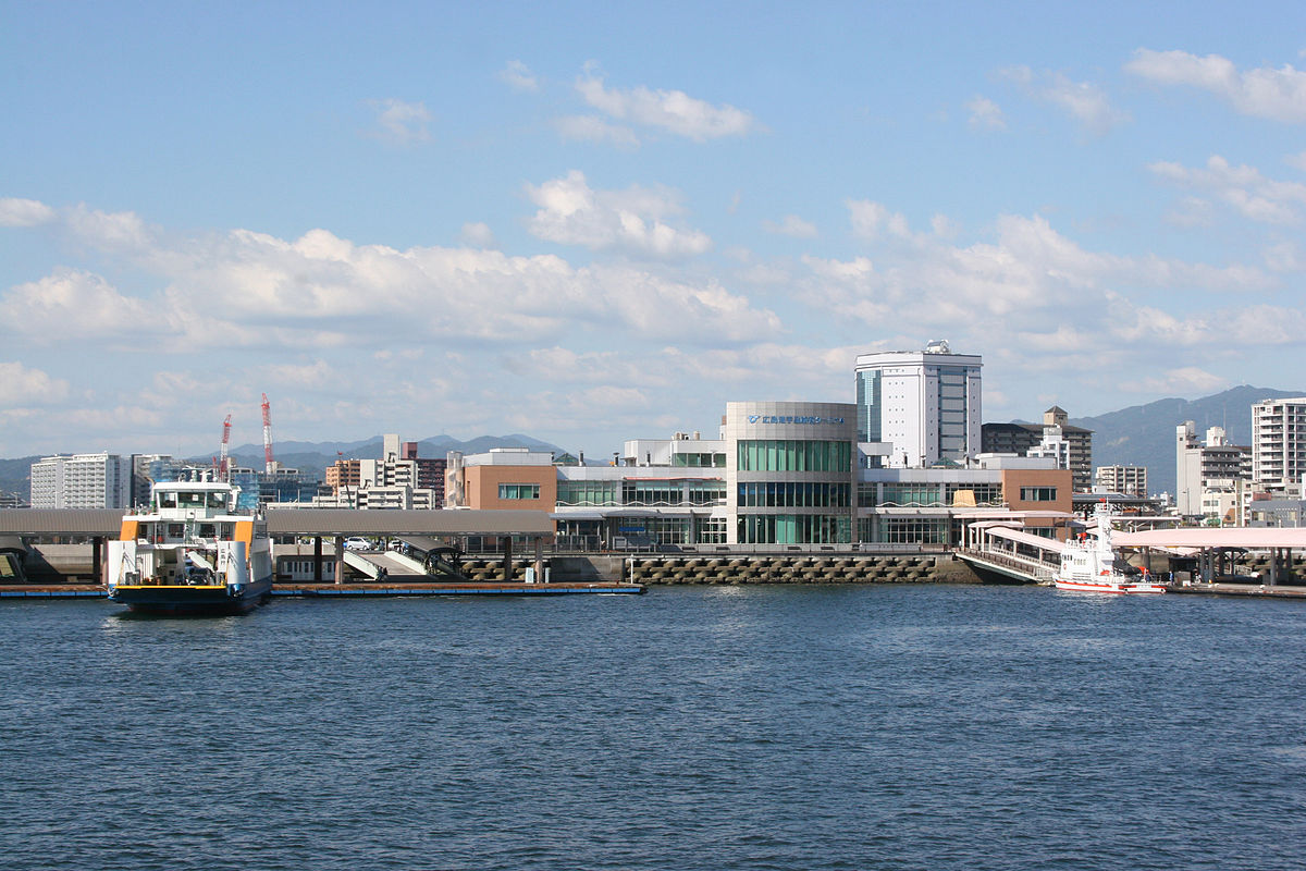 広島港