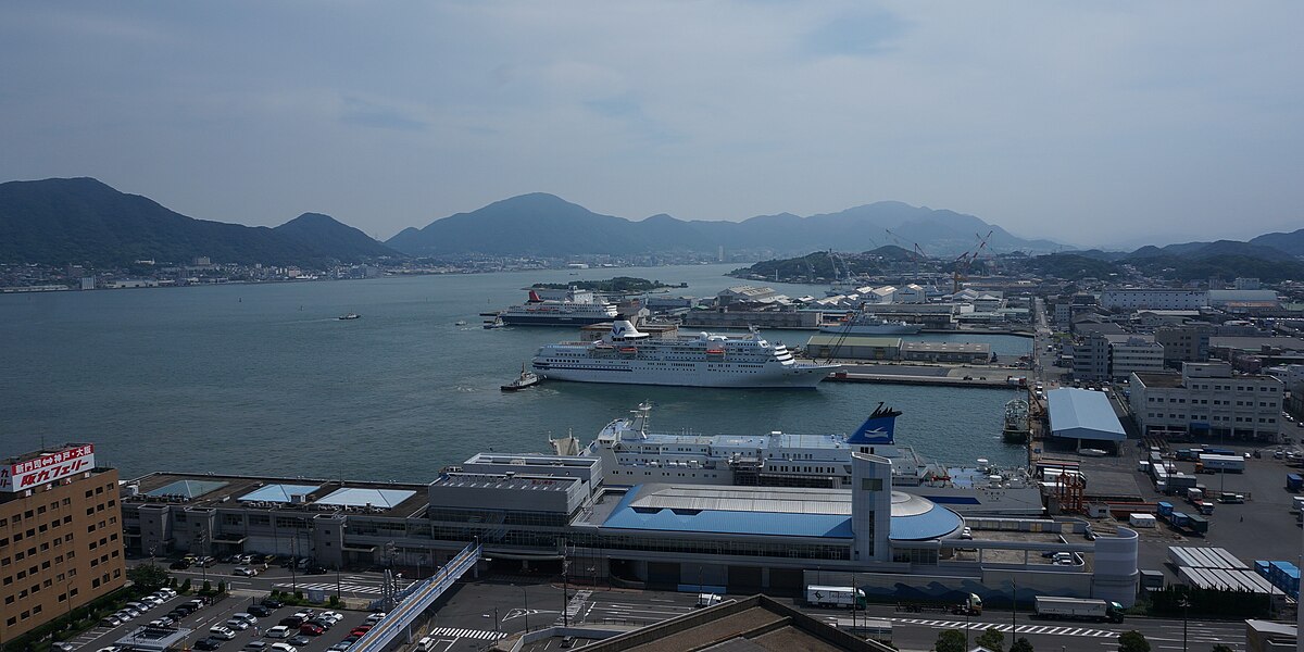 下関港