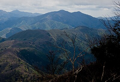 三头山