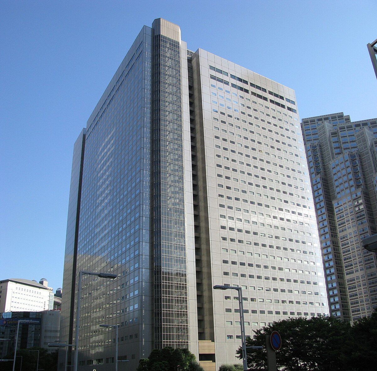 新宿NS大厦