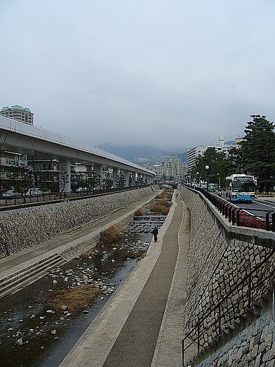 Sumiyoshi River