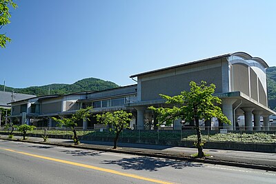 三立服部美術館