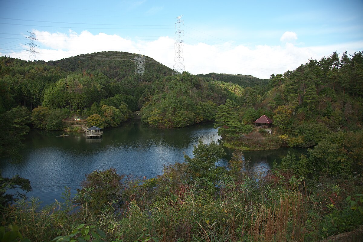 井手町