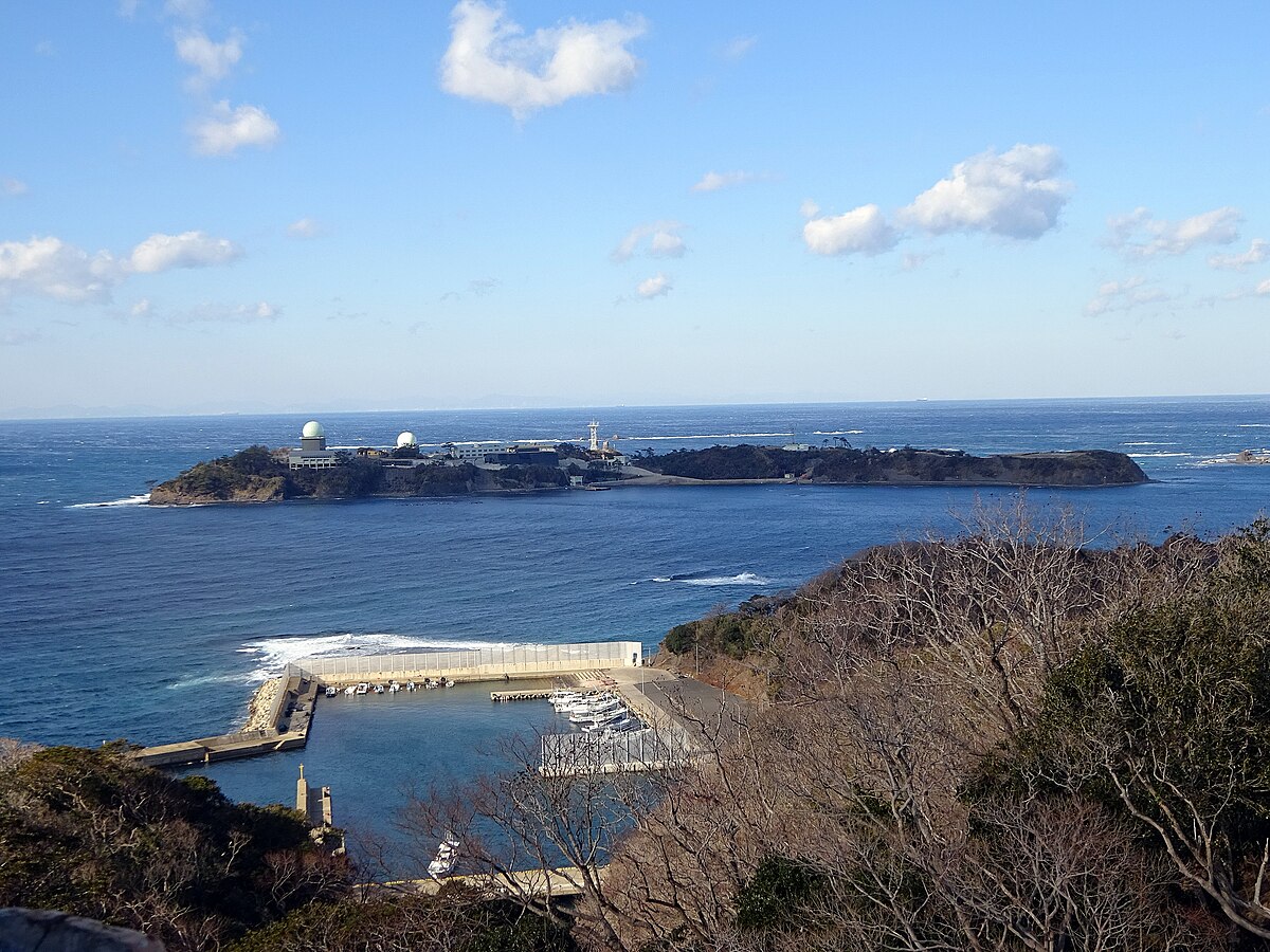 海栗島