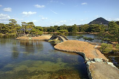 養翠園