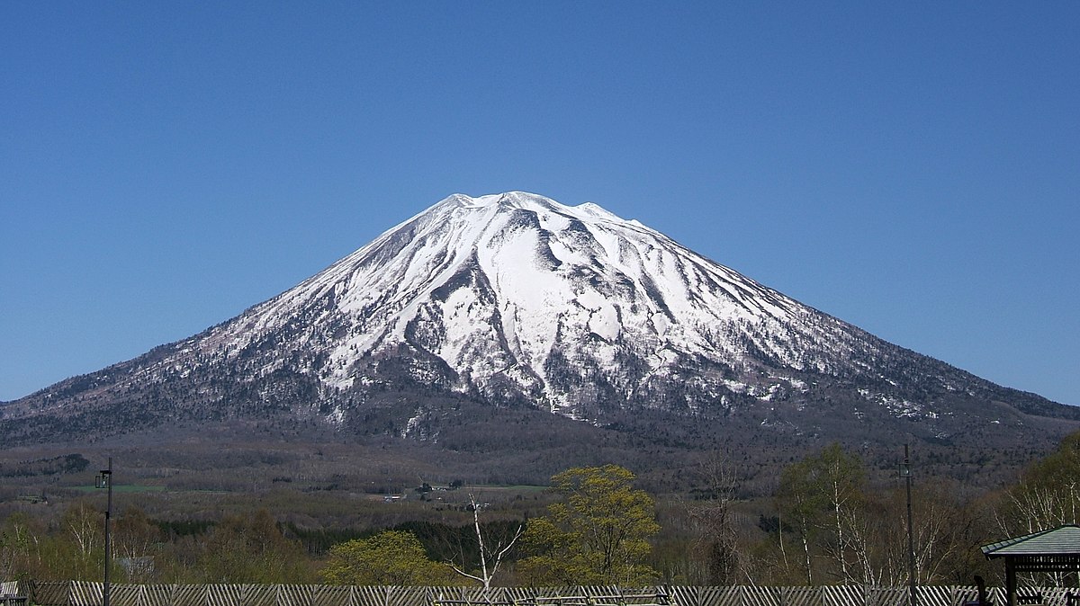 羊蹄山