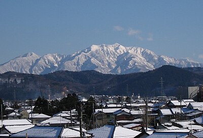 粟岳